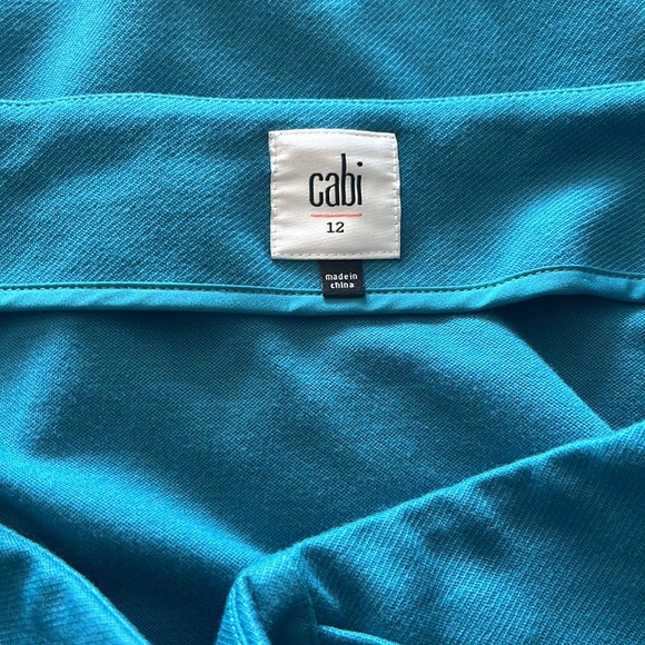 CABI pencil skirt - Picture 3 of 5